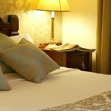 Castle Hotel Macroom