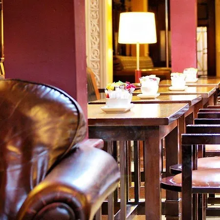 Hotel Castle 4*