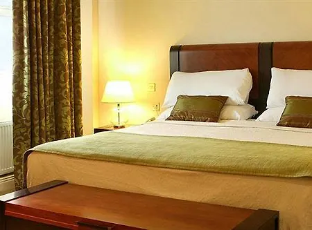 Castle Hotel 4*