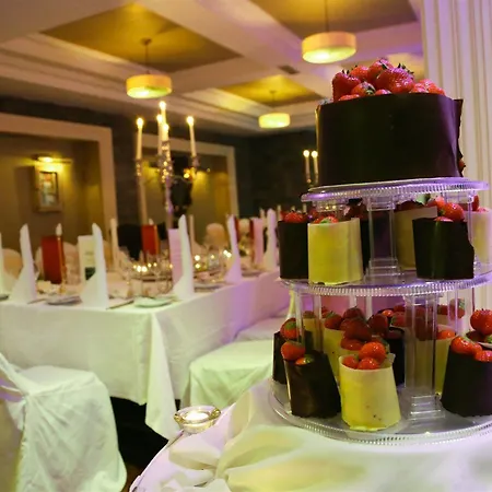 Castle 4* Macroom