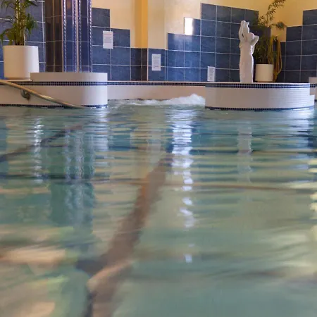 Castle 4* Macroom