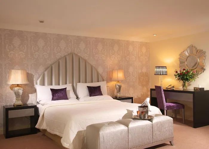 Hotel Castle Macroom