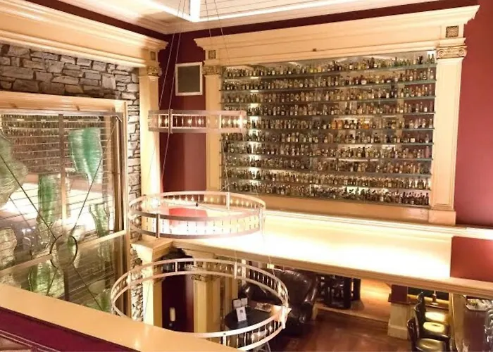 Hotel Castle Macroom